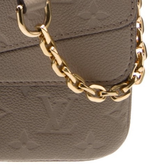 Marceau✨Louis Vuitton flap bag chain bag turtle dove Empreinte bag LV crossbody - Picture 6 of 13